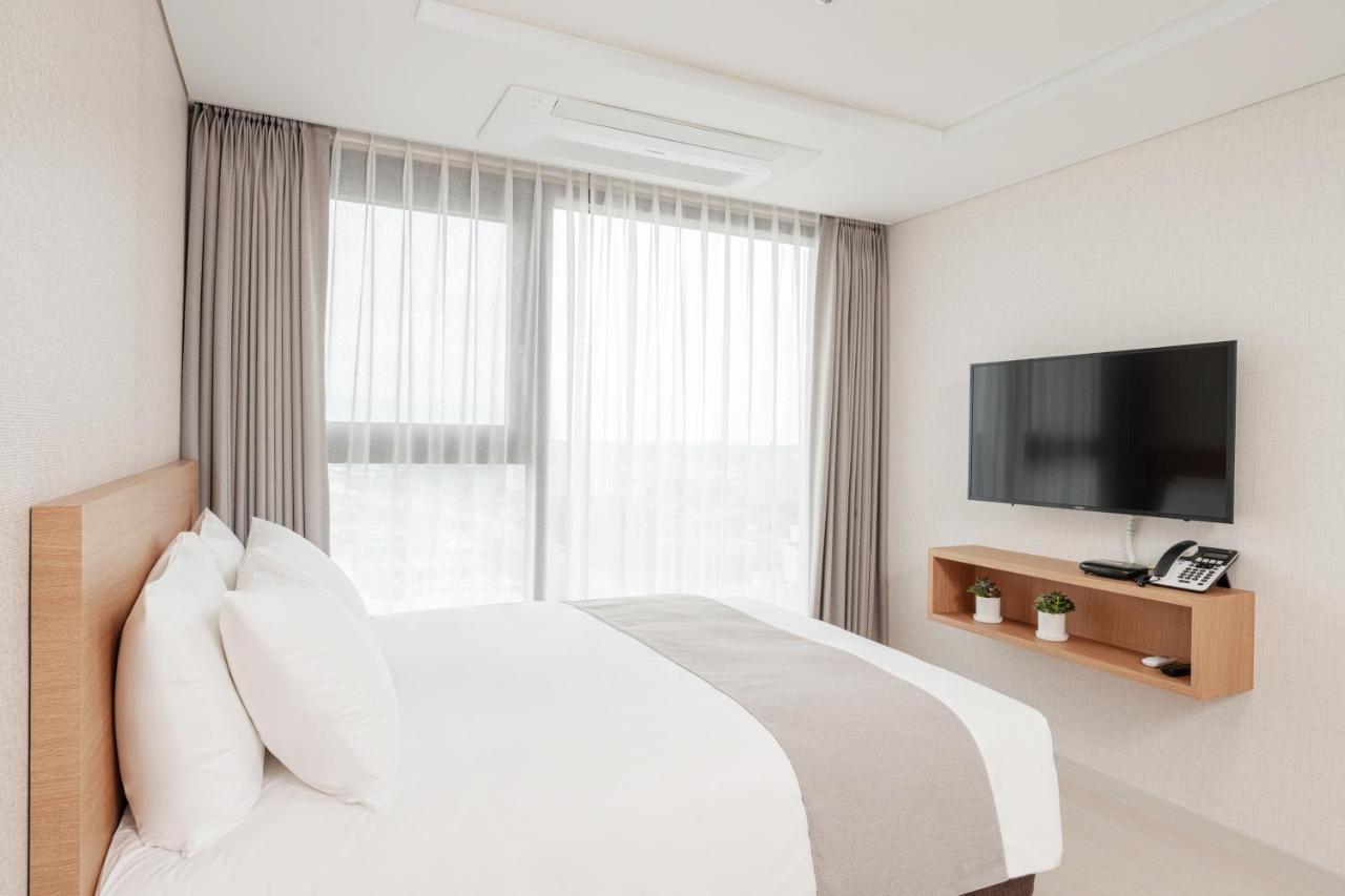 Centummark Hotel ยางยาง ภายนอก รูปภาพ